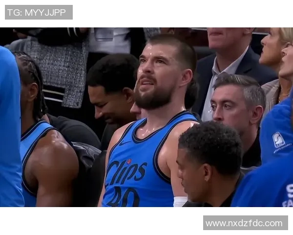 快船队再胜灰熊,保持胜利纪录 快船队再胜灰熊,保持胜利纪录